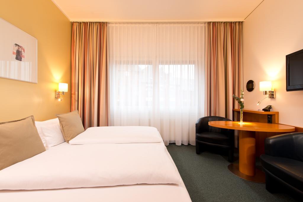 Hotel Am Borsigturm Berlin Luaran gambar