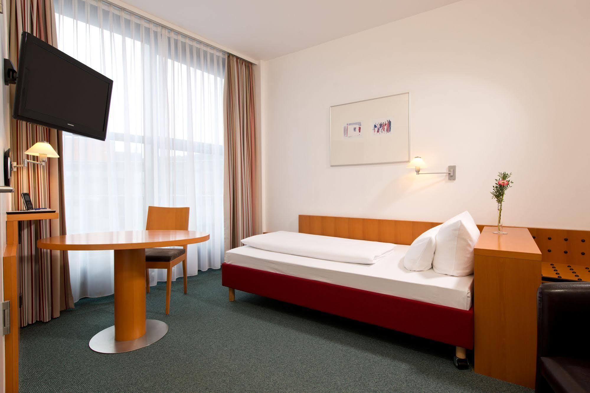 Hotel Am Borsigturm Berlin Luaran gambar