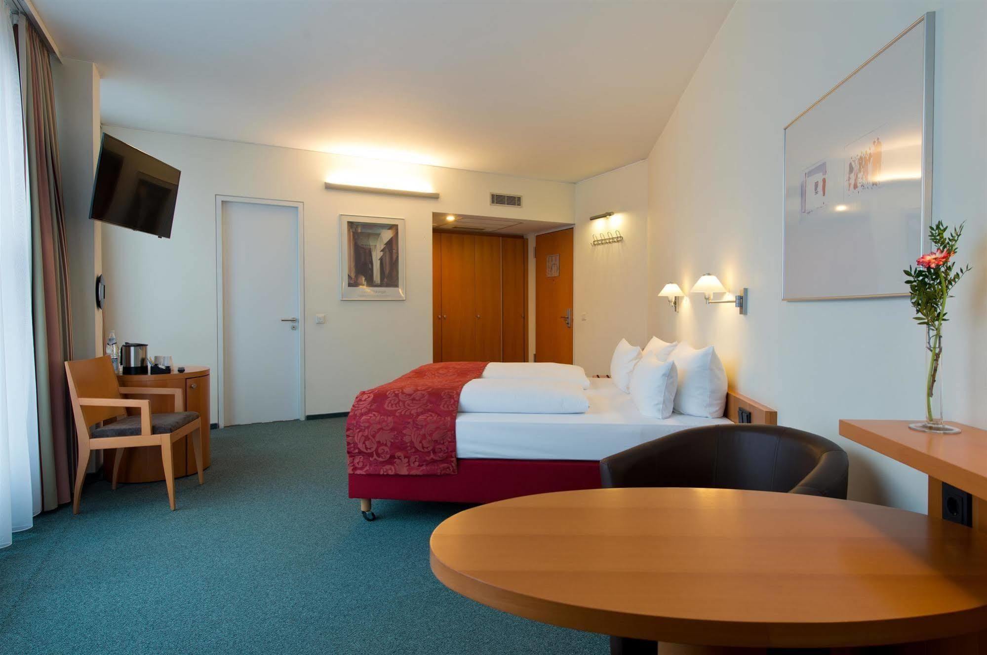 Hotel Am Borsigturm Berlin Luaran gambar