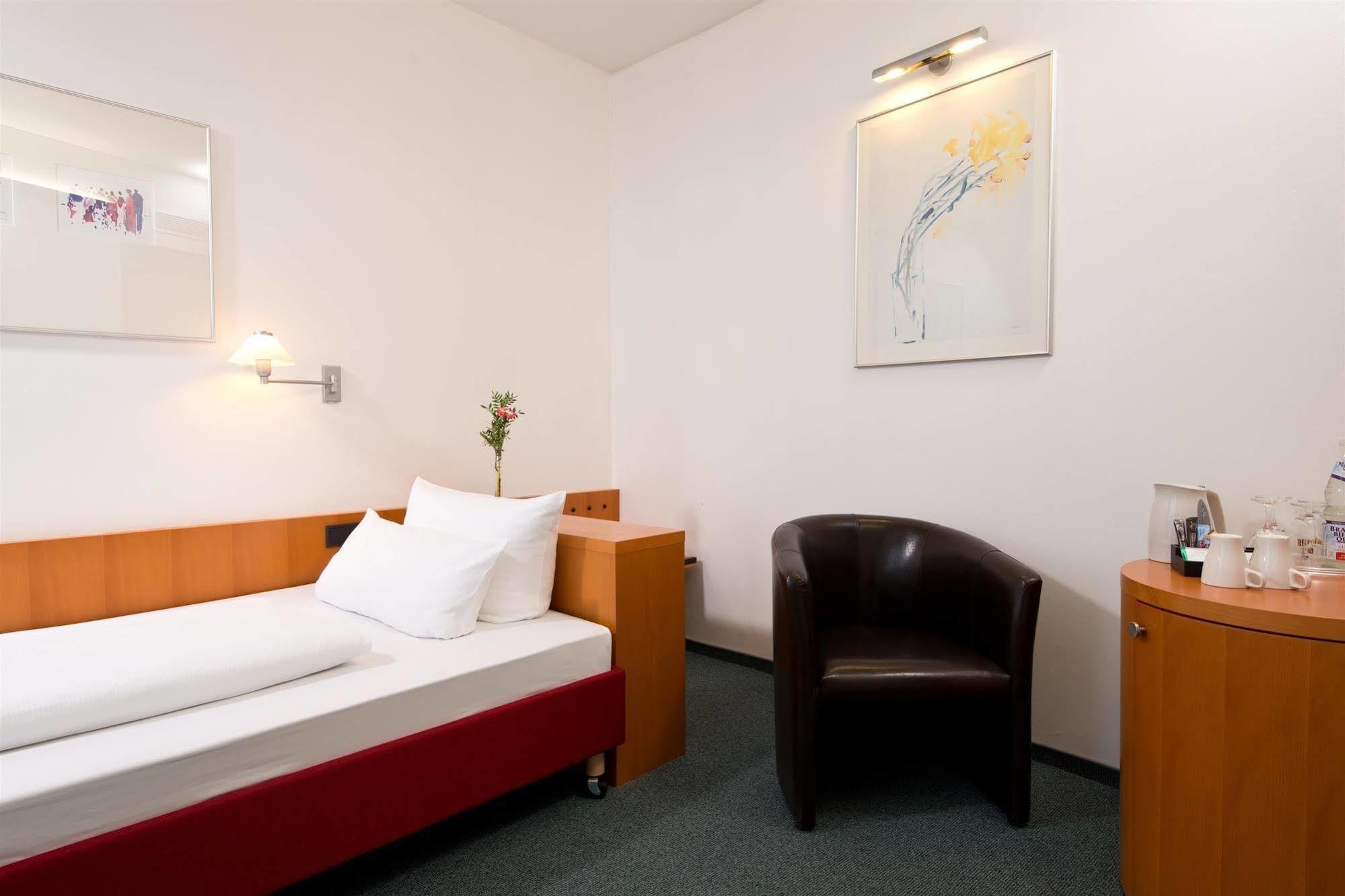 Hotel Am Borsigturm Berlin Luaran gambar